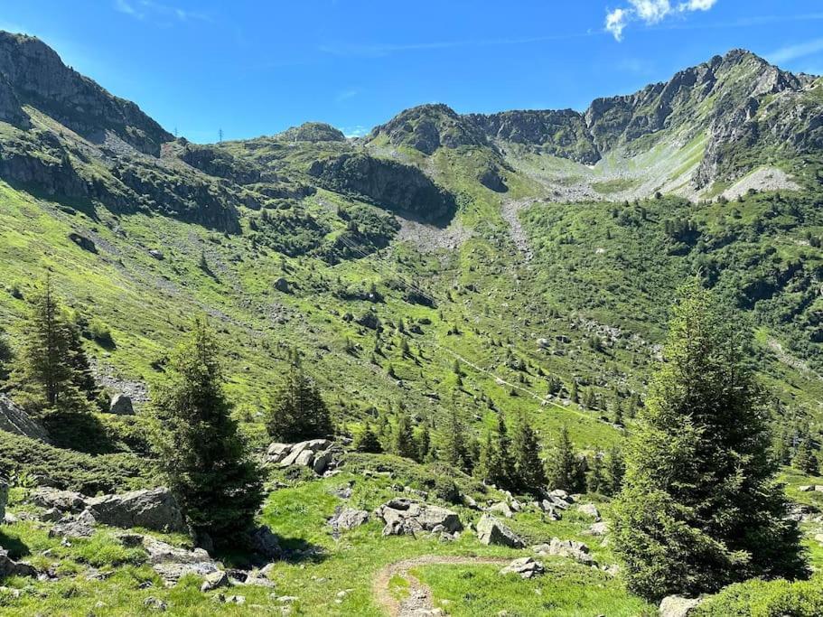 La Tour En Belledonne Villa Theys Bagian luar foto